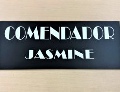 COMENDADOR JASMINE様　表札